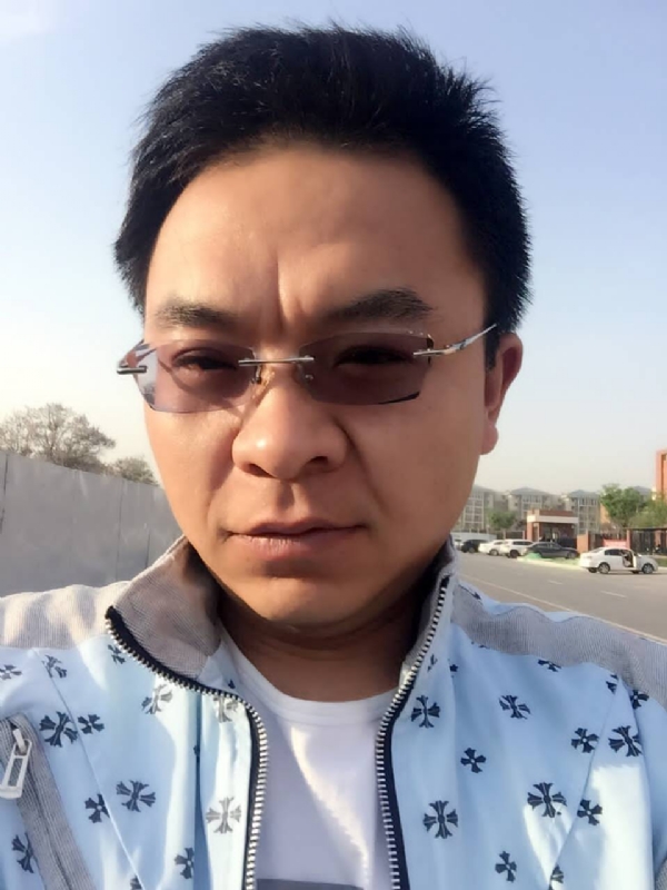 执着的等待的第一张照片--东山相亲网
