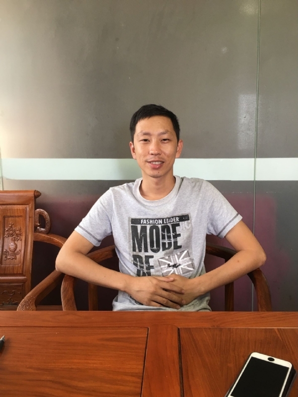 逝水流年的第二张照片--东山相亲网