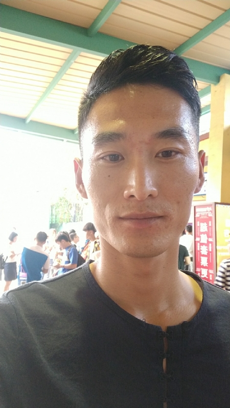难得糊涂的第一张照片--东山相亲网