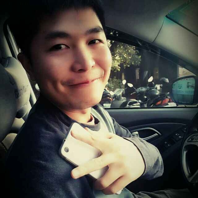 嚴小旋的第一张照片--东山相亲网