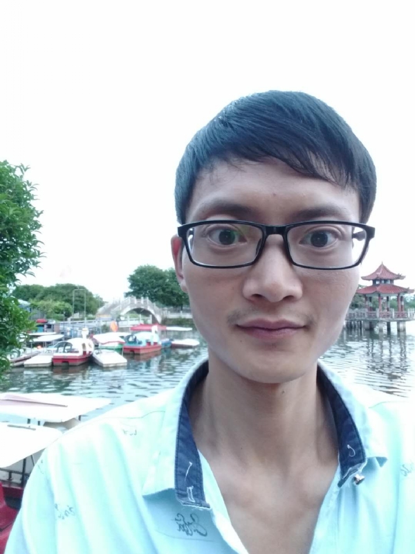 超越梦想的第一张照片--东山相亲网