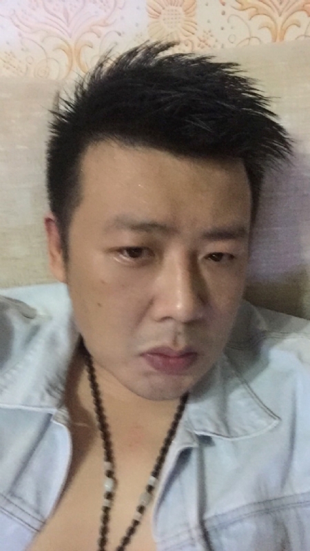 沐浴阳光的第一张照片--东山相亲网