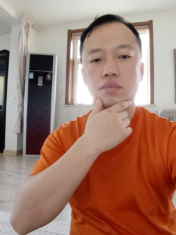 幸福的时刻的第一张照片--东山相亲网