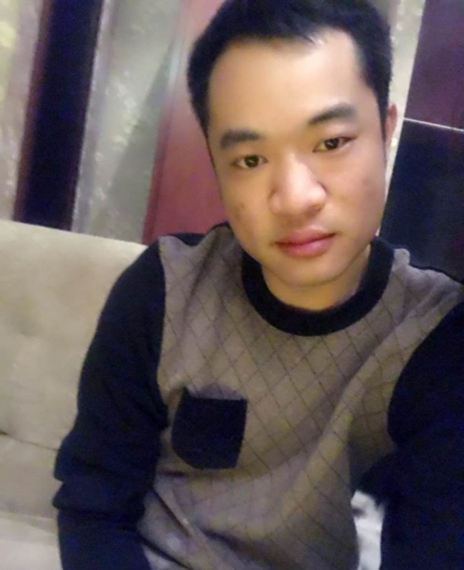 人生快乐的第一张照片--东山相亲网
