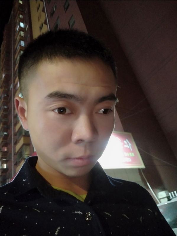 盛夏的果实的第一张照片--东山相亲网