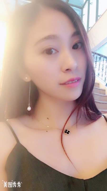 隨風的云的第一张照片--东山相亲网