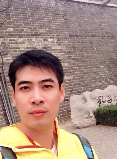 相生相爱的第一张照片--东山相亲网