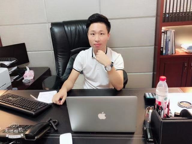 追梦的第一张照片--东山相亲网