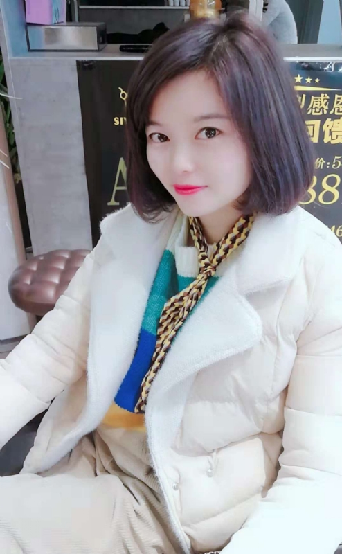 认真的雪的第一张照片--东山相亲网