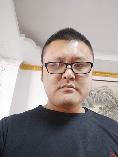 永不言败的第一张照片--东山相亲网