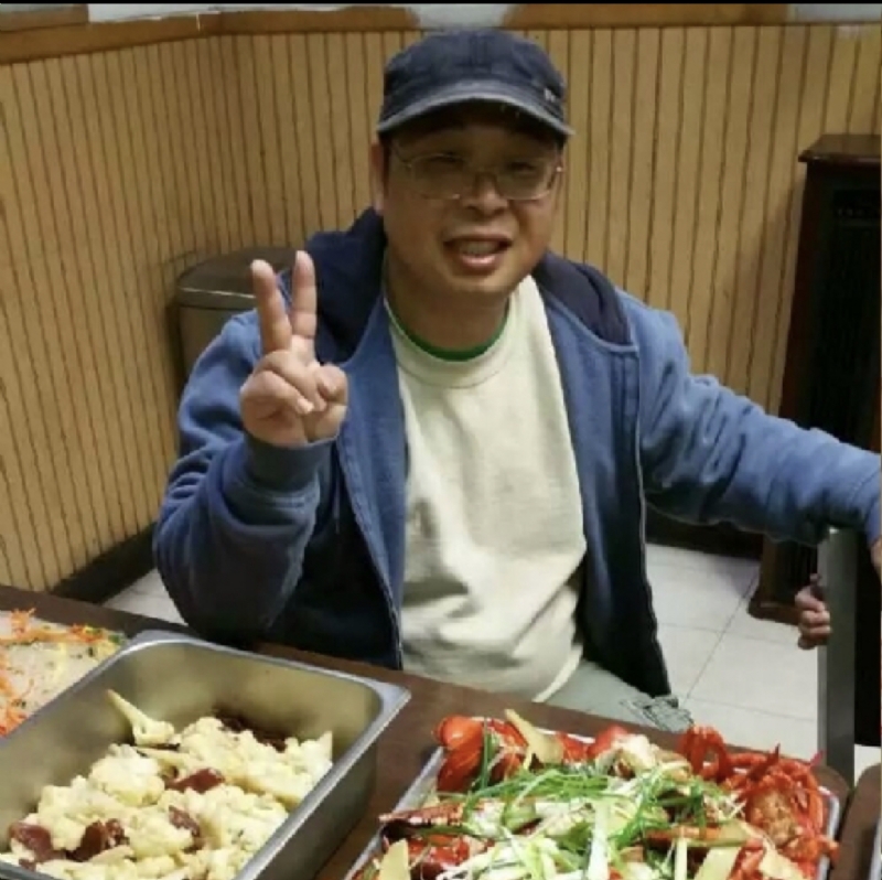 wally的第一张照片--东山相亲网