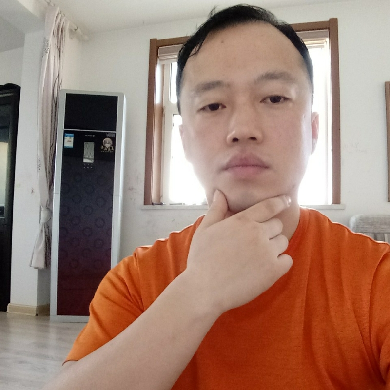 爱热闹的人的第一张照片--东山相亲网