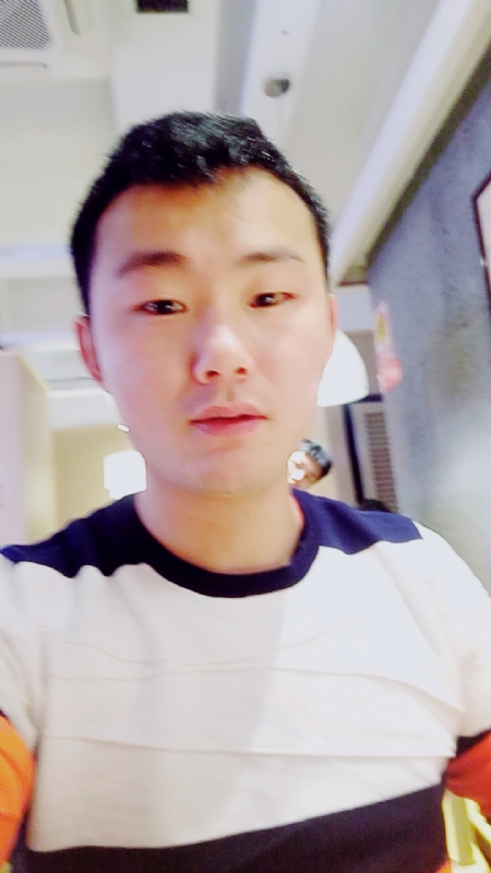 云淡风轻的第一张照片--东山相亲网