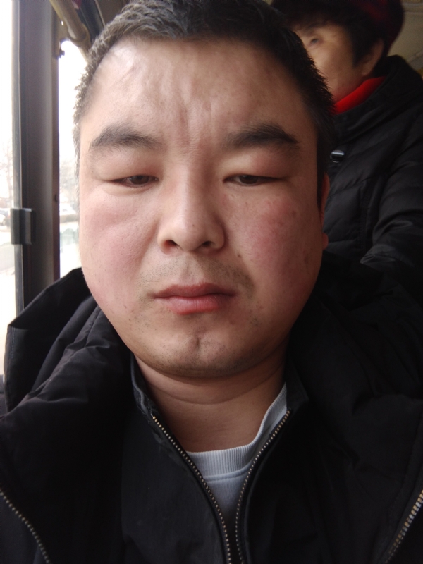 张延义的第一张照片--东山相亲网