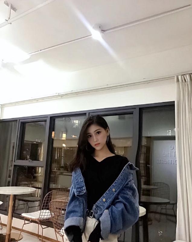 爱笑的眼睛的第一张照片--东山相亲网
