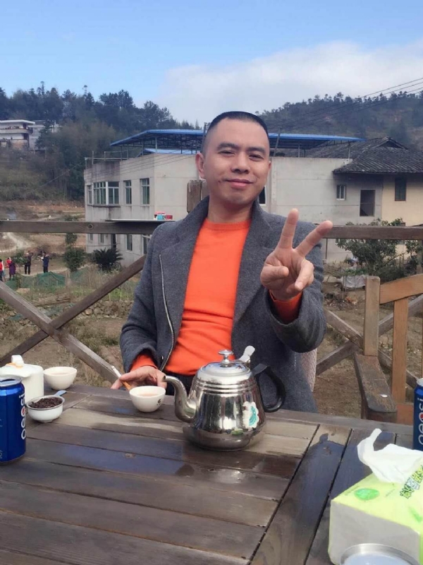 往生的第一张照片--东山相亲网