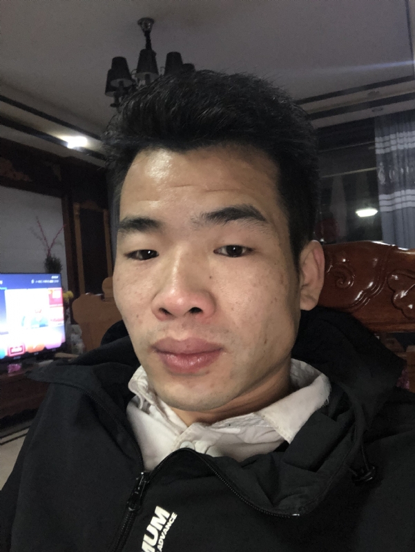 细辉的第一张照片--东山相亲网