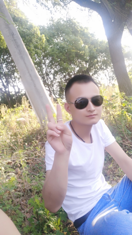 马凯亮的第一张照片--东山相亲网