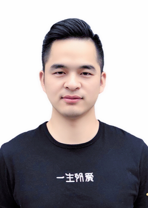戏梦巴黎的第一张照片--东山相亲网