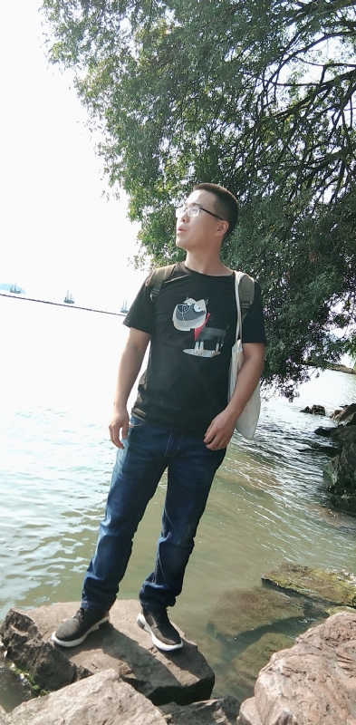 后来的我们的第一张照片--东山相亲网