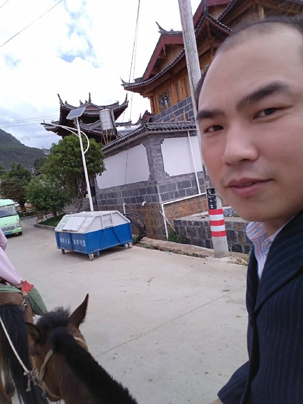 当代军人的第一张照片--东山相亲网