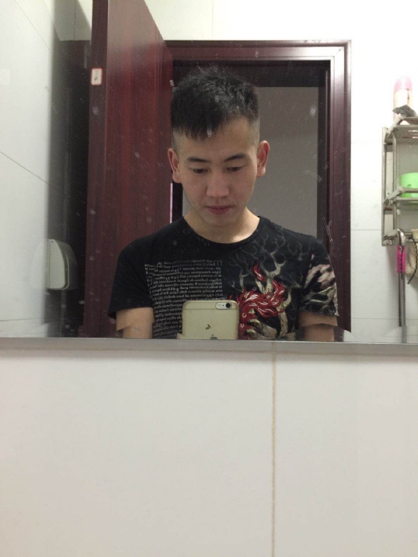相爱相守的第一张照片--东山相亲网