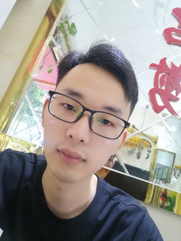 嗨喽先生的第一张照片--东山相亲网