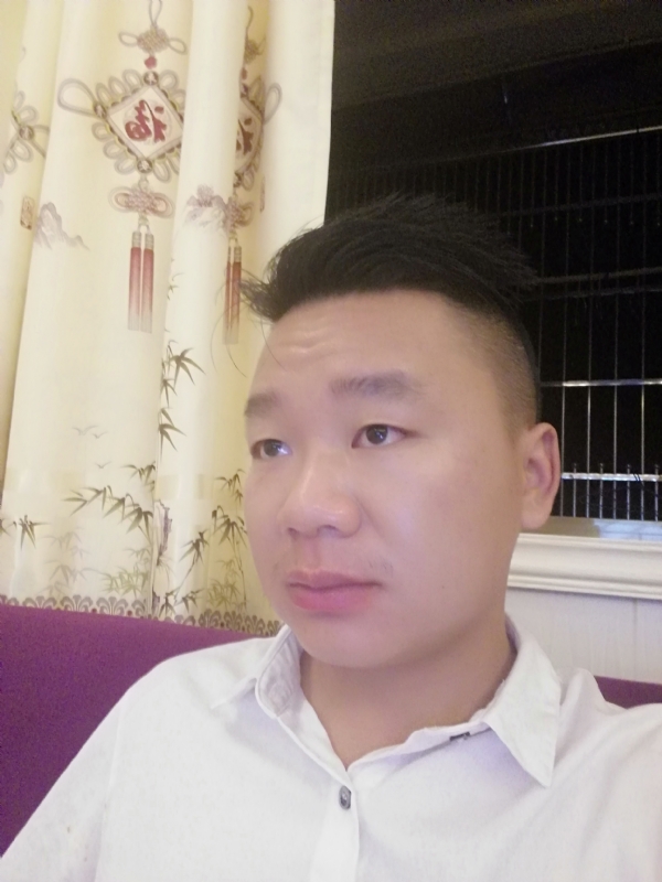 王梓林的第一张照片--东山相亲网