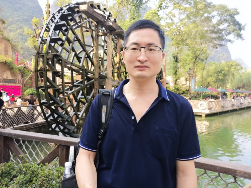 一笑而过的第一张照片--东山相亲网