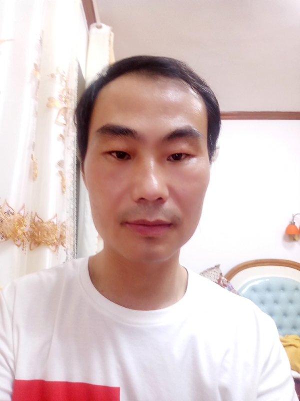 光明的第一张照片--东山相亲网