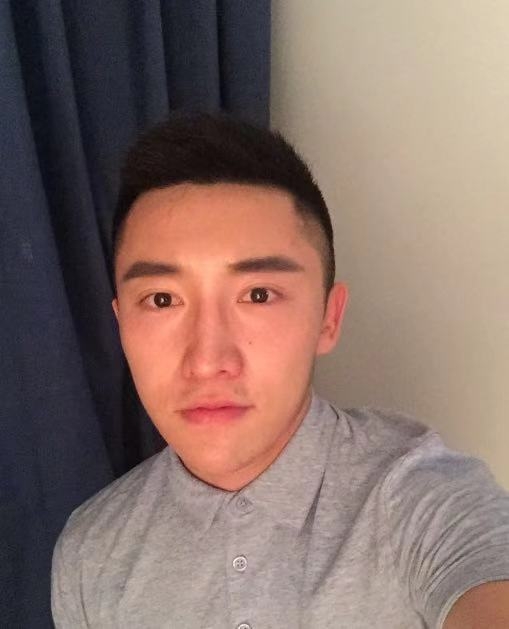 灰太狼的第一张照片--东山相亲网