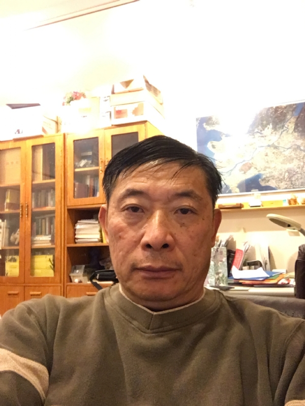勤劳大力牛的第一张照片--东山相亲网