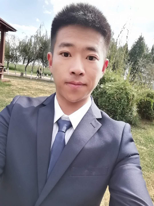 昌先生的第一张照片--东山相亲网