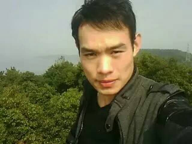 明镜的第二张照片--东山相亲网