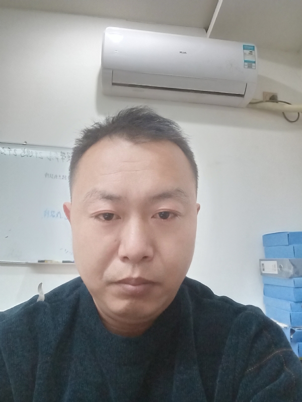 寻找另一半的第一张照片--东山相亲网