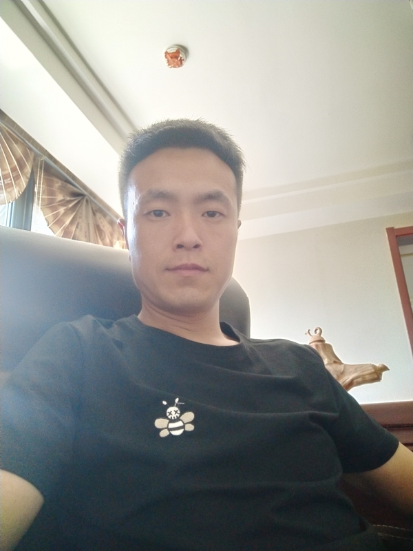董星星的第一张照片--东山相亲网