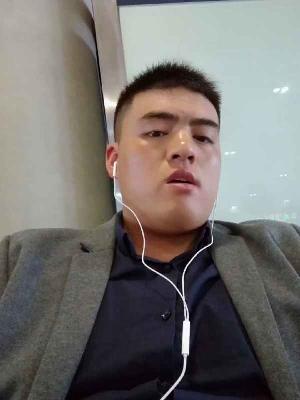 崩沙卡拉卡的第一张照片--东山相亲网