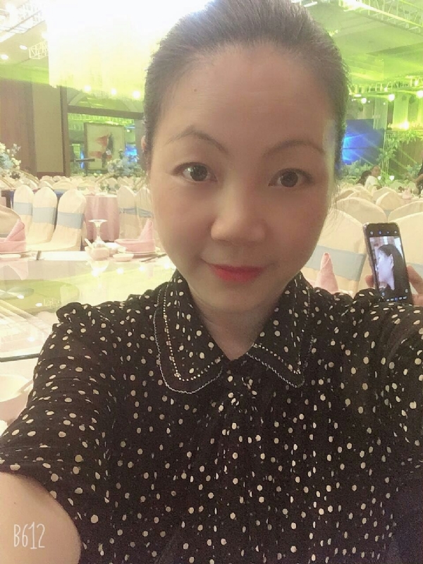 泡沫的第一张照片--东山相亲网