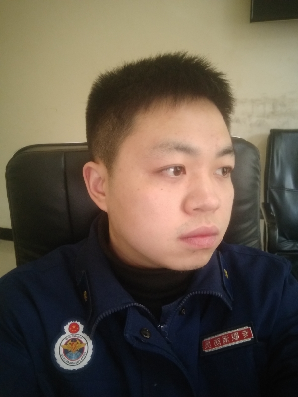 訫尘的第三张照片--东山相亲网
