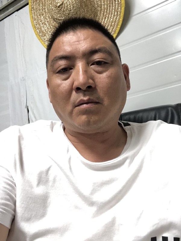 人生如梦的第三张照片--东山相亲网