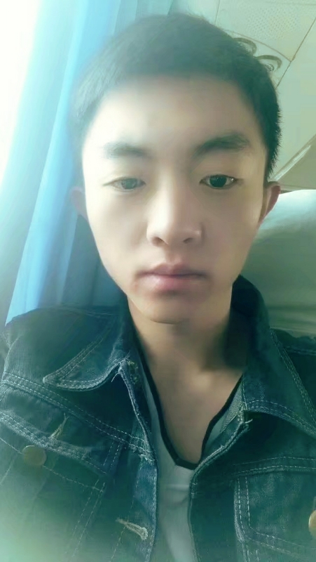 小手冰凉的第一张照片--东山相亲网