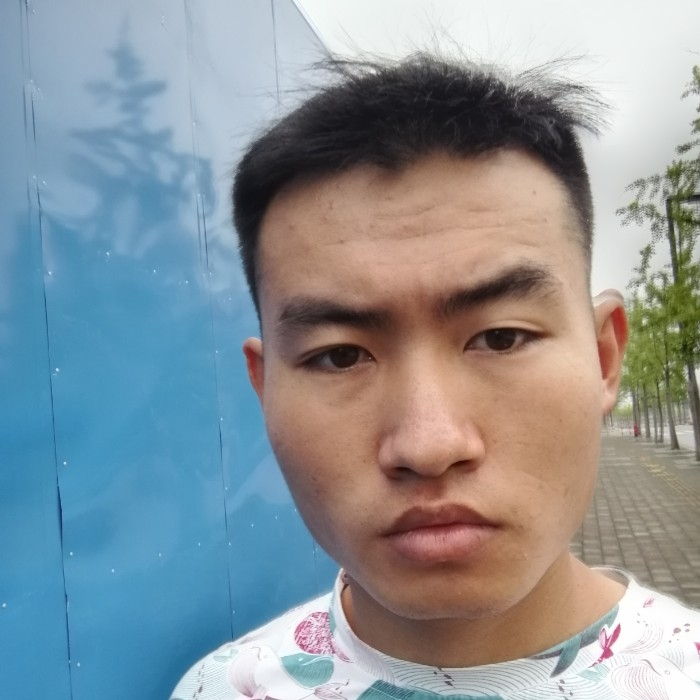 爱一个哦的第一张照片--东山相亲网