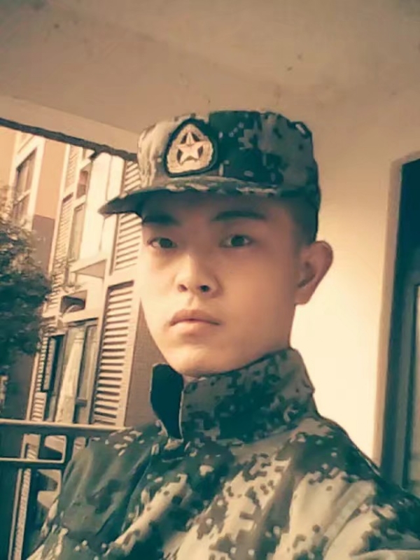 深情留给意中人aaaa的第一张照片--东山相亲网