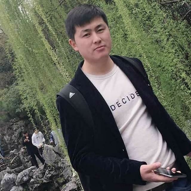 王誉翔的第一张照片--东山相亲网
