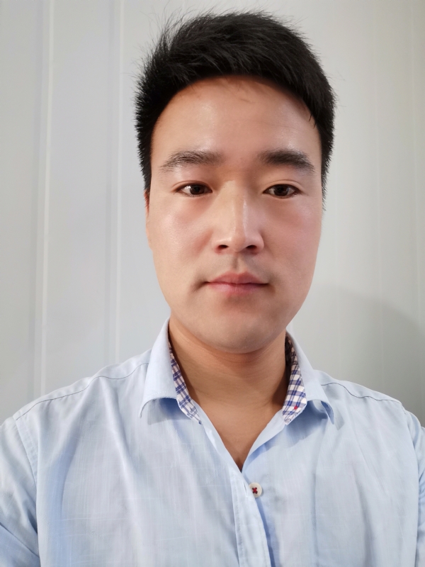 诗和远方的第一张照片--东山相亲网