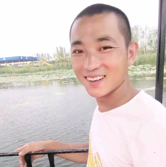 为你等候的第一张照片--东山相亲网
