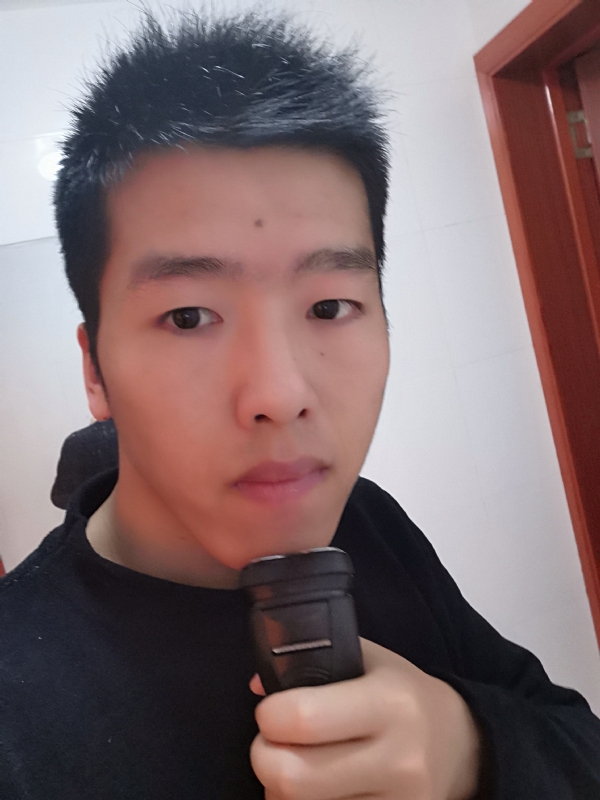 军哥的第一张照片--东山相亲网