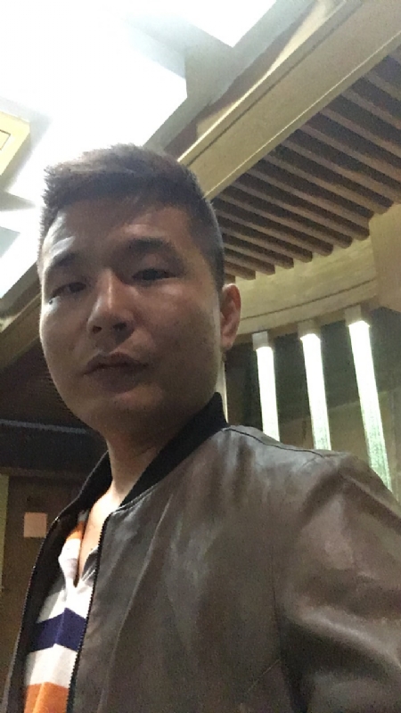 古月的第三张照片--东山相亲网