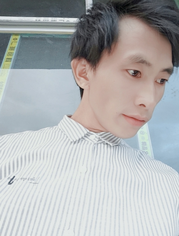 寻找下一个路口的第一张照片--东山相亲网