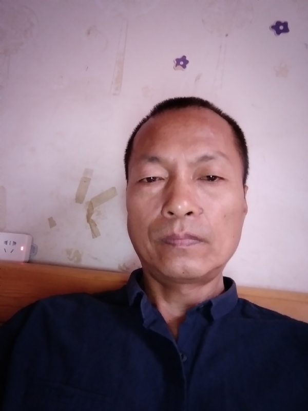 云逸的第二张照片--东山相亲网